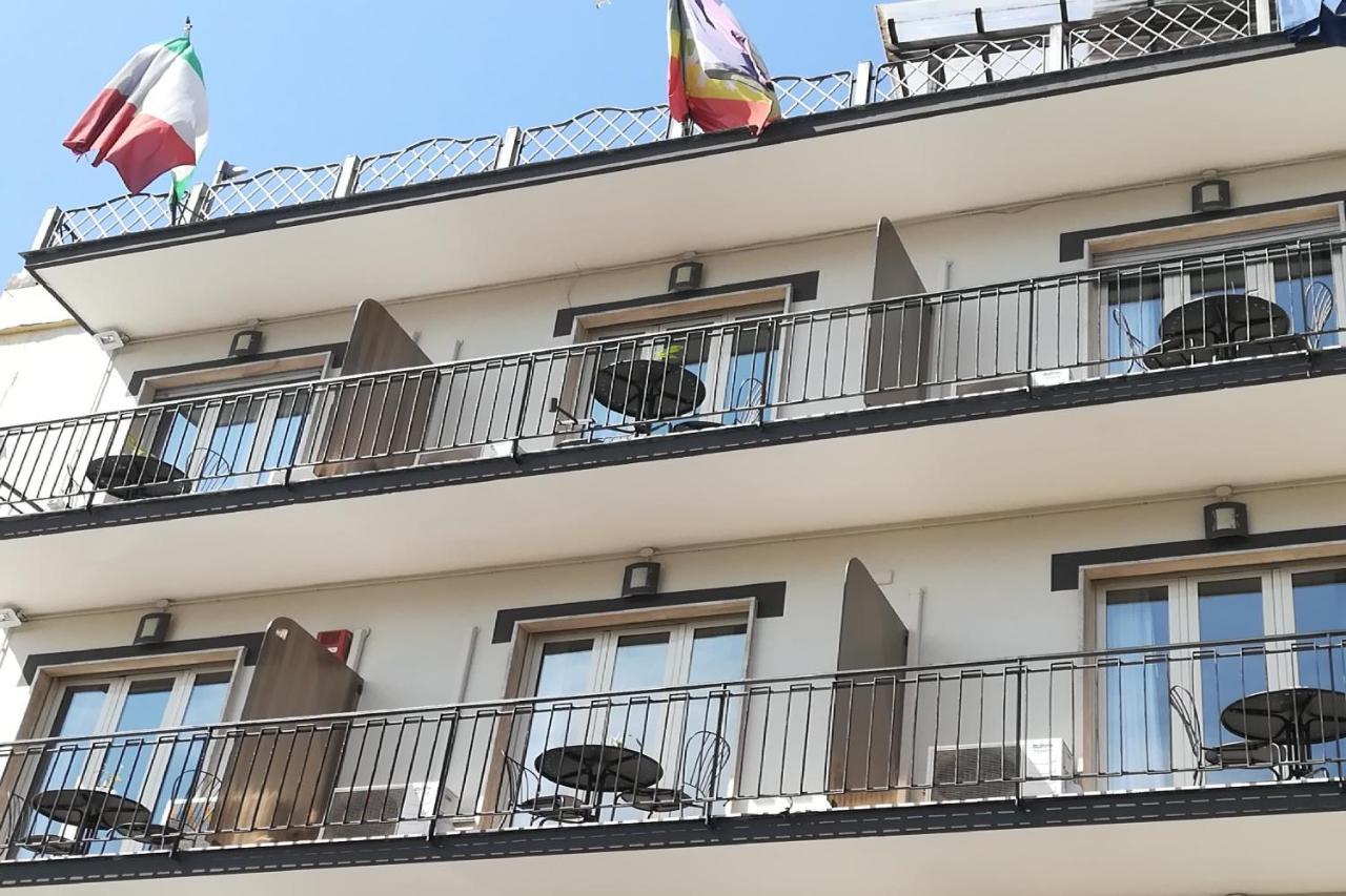 Hotel Leopardi Napoli Eksteriør billede