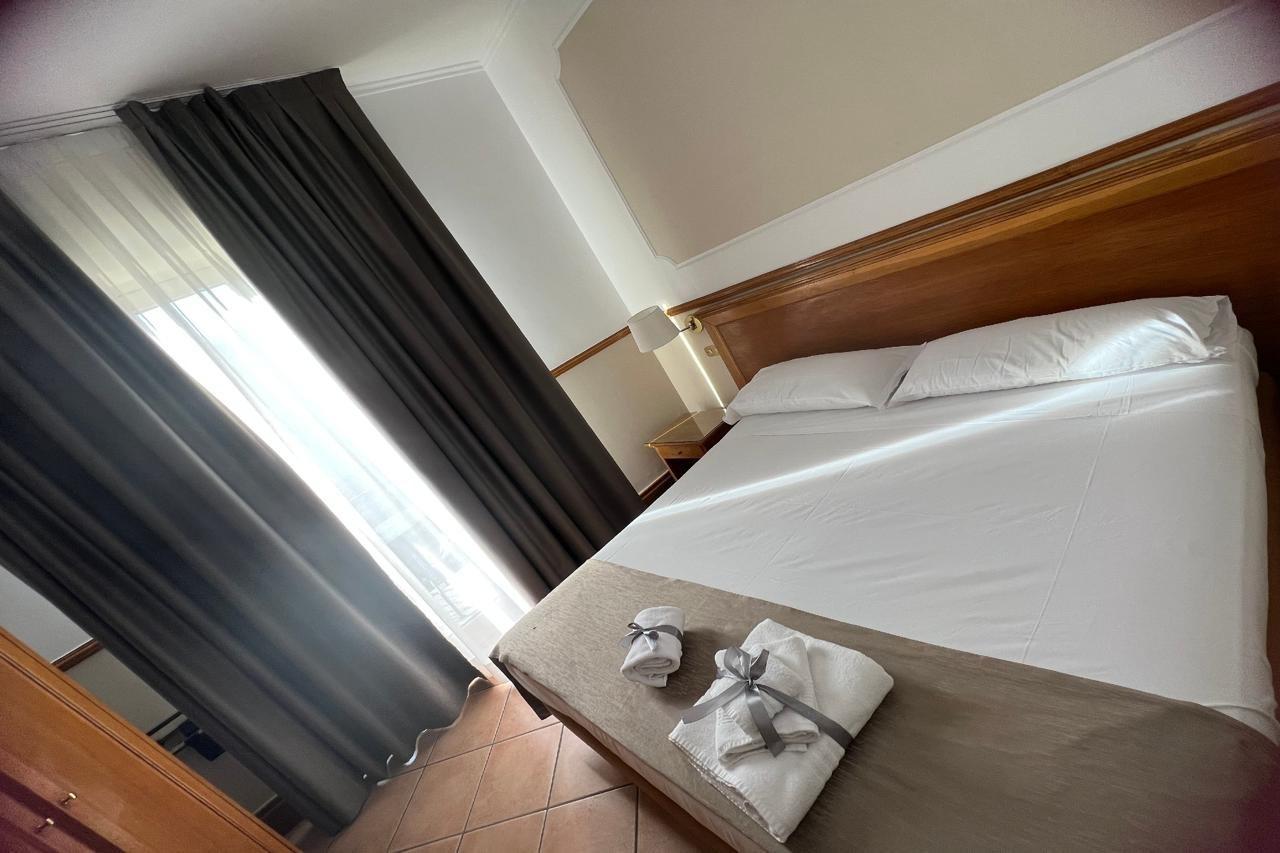 Hotel Leopardi Napoli Eksteriør billede